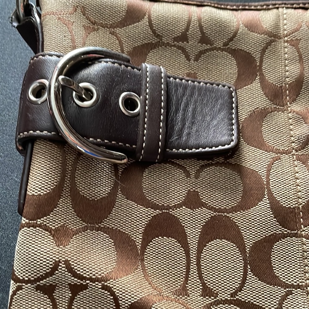 Coach purse - Picture 9 of 12